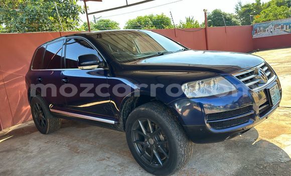 Comprar Usado Volkswagen Touareg Azul Carro em Maputo em Maputo