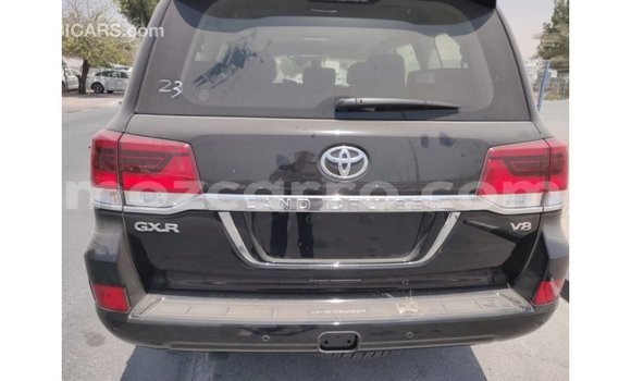Comprar Importar Toyota Land Cruiser Preto Carro em Import - Dubai em Cabo Delgado Comprar Importar Toyota Land Cruiser Preto Carro em Import - Dubai em Cabo Delgado