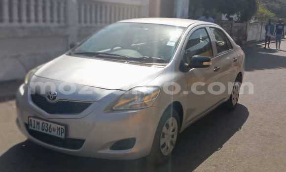 Comprar Usado Toyota Belta Prata Carro em Maputo em Maputo