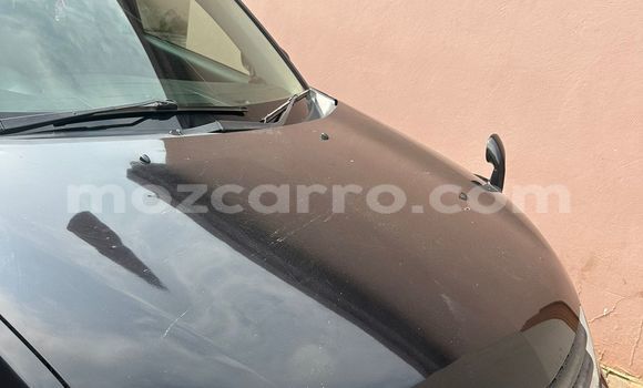 Nunua Ilio tumika Mitsubishi Outlander Nyeusi Gari ndani ya Maputo nchini Maputo Nunua Ilio tumika Mitsubishi Outlander Nyeusi Gari ndani ya Maputo nchini Maputo