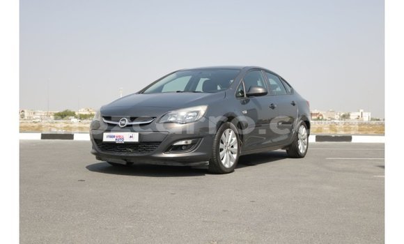 Comprar Importar Opel Astra De outros Carro em Import - Dubai em Cabo Delgado
