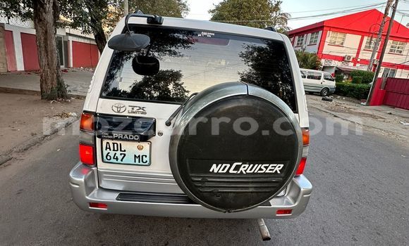 Comprar Usado Toyota Land Cruiser Prado Branco Carro em Maputo em Maputo Comprar Usado Toyota Land Cruiser Prado Branco Carro em Maputo em Maputo