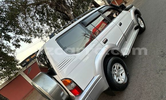 Comprar Usado Toyota Land Cruiser Prado Branco Carro em Maputo em Maputo Comprar Usado Toyota Land Cruiser Prado Branco Carro em Maputo em Maputo