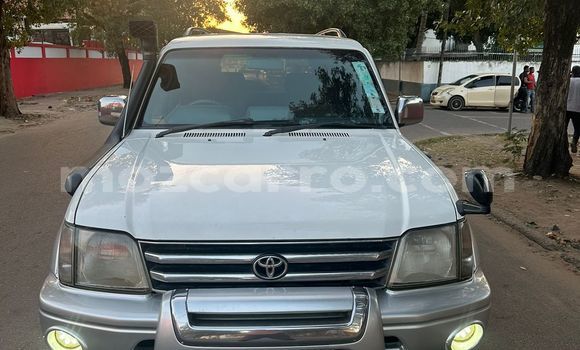 Comprar Usado Toyota Land Cruiser Prado Branco Carro em Maputo em Maputo Comprar Usado Toyota Land Cruiser Prado Branco Carro em Maputo em Maputo
