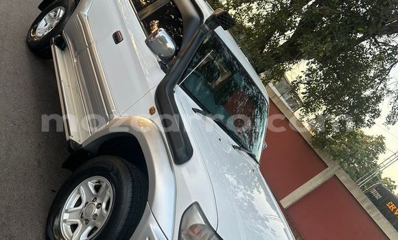 Comprar Usado Toyota Land Cruiser Prado Branco Carro em Maputo em Maputo Comprar Usado Toyota Land Cruiser Prado Branco Carro em Maputo em Maputo