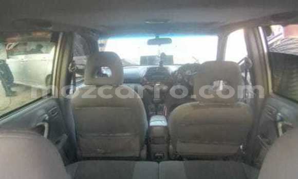 Tenga Tsaru Toyota RAV4 Zvimwe Mota in Maputo in Maputo Tenga Tsaru Toyota RAV4 Zvimwe Mota in Maputo in Maputo