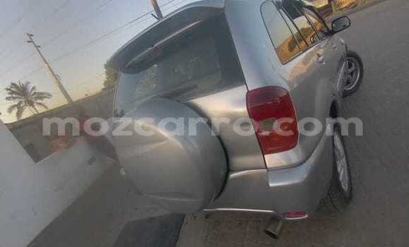 Tenga Tsaru Toyota RAV4 Zvimwe Mota in Maputo in Maputo Tenga Tsaru Toyota RAV4 Zvimwe Mota in Maputo in Maputo