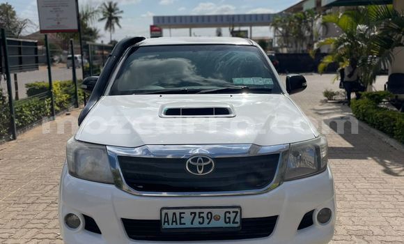 Buy Used Toyota Hilux White Car in Maputo in Maputo Buy Used Toyota Hilux White Car in Maputo in Maputo
