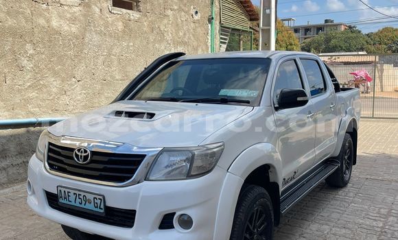 Buy Used Toyota Hilux White Car in Maputo in Maputo Buy Used Toyota Hilux White Car in Maputo in Maputo