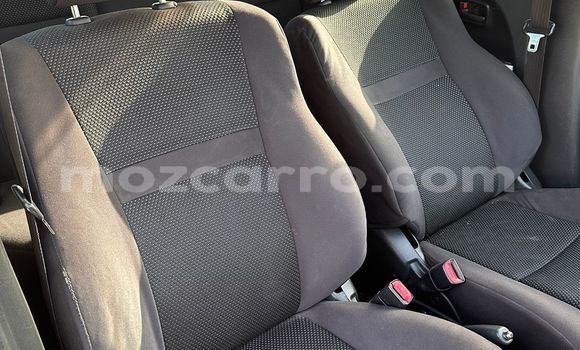 Comprar Usado Toyota IST Castanho Carro em Maputo em Maputo Comprar Usado Toyota IST Castanho Carro em Maputo em Maputo