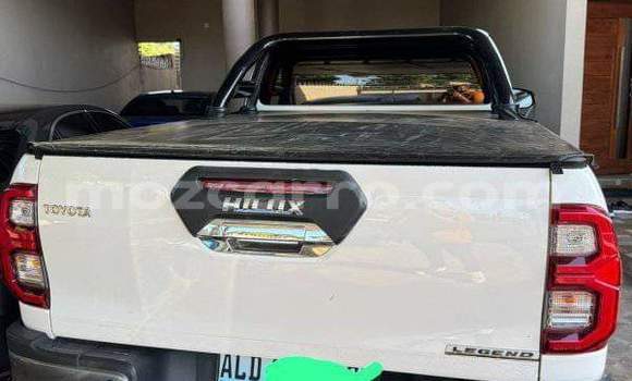 Tenga Tsaru Toyota Hilux Chena Mota in Maputo in Maputo Tenga Tsaru Toyota Hilux Chena Mota in Maputo in Maputo