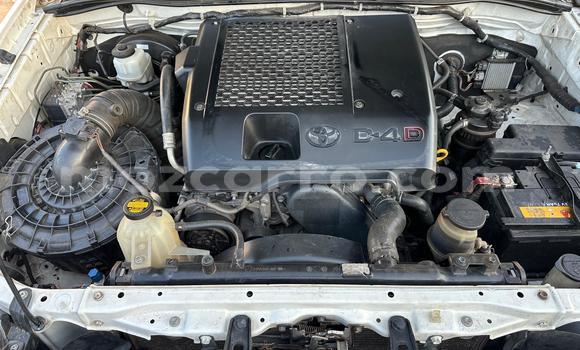 Comprar Usado Toyota Hilux Branco Carro em Maputo em Maputo Comprar Usado Toyota Hilux Branco Carro em Maputo em Maputo