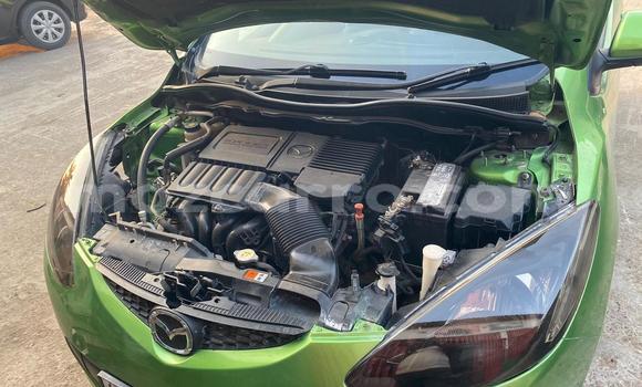 Buy Used Mazda Demio Green Car in Maputo in Maputo Buy Used Mazda Demio Green Car in Maputo in Maputo