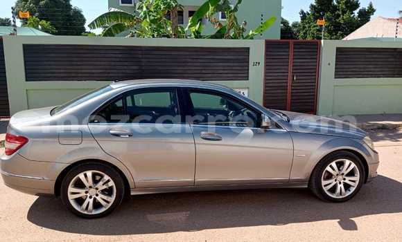 Nunua Ilio tumika Mercedes-Benz C250 coupe Nyingine Gari ndani ya Maputo nchini Maputo Nunua Ilio tumika Mercedes-Benz C250 coupe Nyingine Gari ndani ya Maputo nchini Maputo