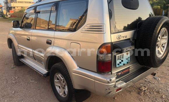 Buy Used Toyota Land Cruiser Prado Other Car in Maputo in Maputo Buy Used Toyota Land Cruiser Prado Other Car in Maputo in Maputo