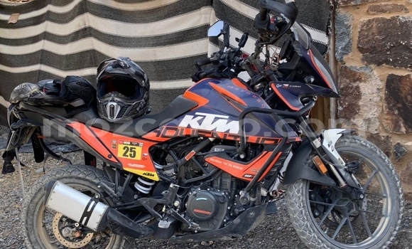 Comprar Usado KTM Duke Bege Moto em Maputo em Maputo