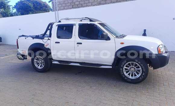 Tenga Tsaru Nissan Hardbody Chena Mota in Maputo in Maputo Tenga Tsaru Nissan Hardbody Chena Mota in Maputo in Maputo