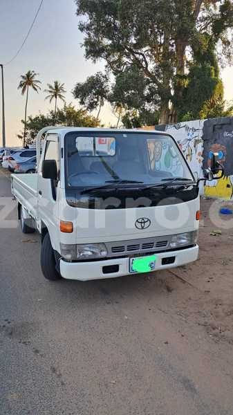 Big with watermark toyota dyna maputo maputo 27704