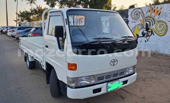 Buy Used Toyota Dyna White Truck in Maputo in Maputo Buy Used Toyota Dyna White Truck in Maputo in Maputo
