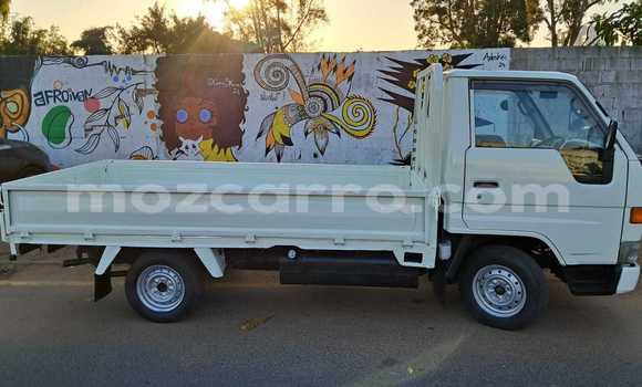 Buy Used Toyota Dyna White Truck in Maputo in Maputo Buy Used Toyota Dyna White Truck in Maputo in Maputo