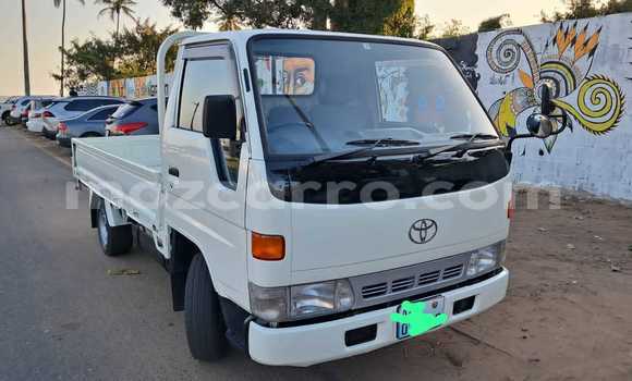 Buy Used Toyota Dyna White Truck in Maputo in Maputo Buy Used Toyota Dyna White Truck in Maputo in Maputo