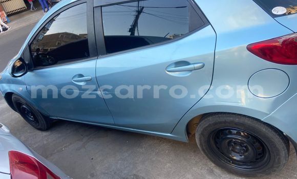 Nunua Ilio tumika Mazda Verisa Bluu Gari ndani ya Maputo nchini Maputo Nunua Ilio tumika Mazda Verisa Bluu Gari ndani ya Maputo nchini Maputo