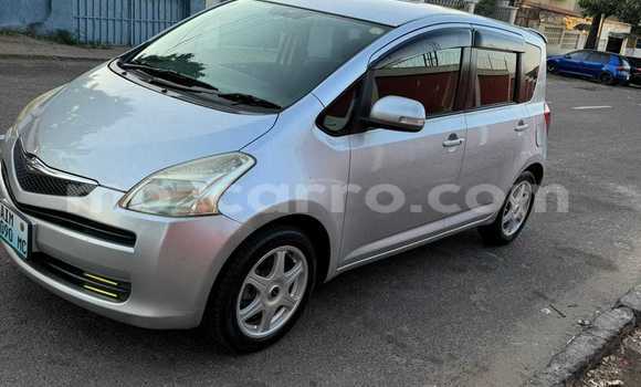 Nunua Ilio tumika Toyota Ractis Fedha Gari ndani ya Maputo nchini Maputo Nunua Ilio tumika Toyota Ractis Fedha Gari ndani ya Maputo nchini Maputo