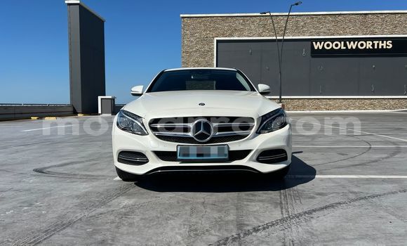 Buy New Mercedes-Benz C250 coupe White Car in Maputo in Maputo Buy New Mercedes-Benz C250 coupe White Car in Maputo in Maputo