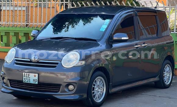 Nunua Ilio tumika Toyota Sienta Fedha Gari ndani ya Maputo nchini Maputo Nunua Ilio tumika Toyota Sienta Fedha Gari ndani ya Maputo nchini Maputo