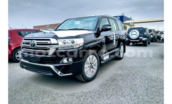 Nunua Imported Toyota Land Cruiser Nyeusi Gari ndani ya Import - Dubai nchini Cabo Delgado Nunua Imported Toyota Land Cruiser Nyeusi Gari ndani ya Import - Dubai nchini Cabo Delgado