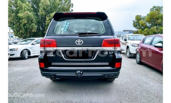 Nunua Imported Toyota Land Cruiser Nyeusi Gari ndani ya Import - Dubai nchini Cabo Delgado Nunua Imported Toyota Land Cruiser Nyeusi Gari ndani ya Import - Dubai nchini Cabo Delgado