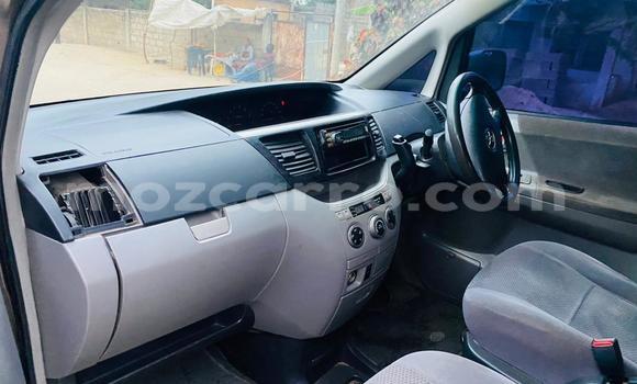 Nunua Ilio tumika Toyota Voxy Nyingine Gari ndani ya Maputo nchini Maputo Nunua Ilio tumika Toyota Voxy Nyingine Gari ndani ya Maputo nchini Maputo