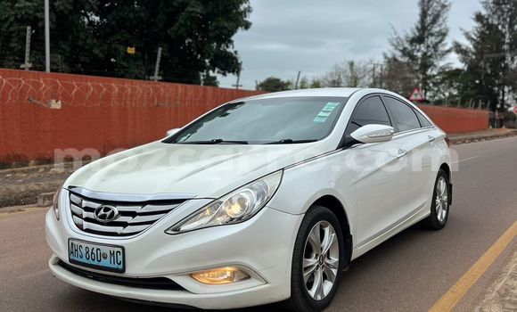 Buy Used Hyundai Sonata White Car in Maputo in Maputo Buy Used Hyundai Sonata White Car in Maputo in Maputo