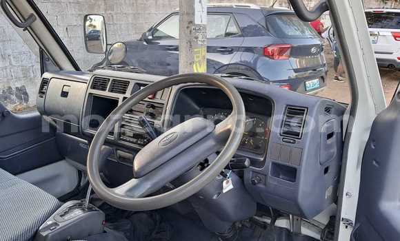 Nunua Ilio tumika Toyota Dyna Nyeupe Gari ndani ya Maputo nchini Maputo Nunua Ilio tumika Toyota Dyna Nyeupe Gari ndani ya Maputo nchini Maputo