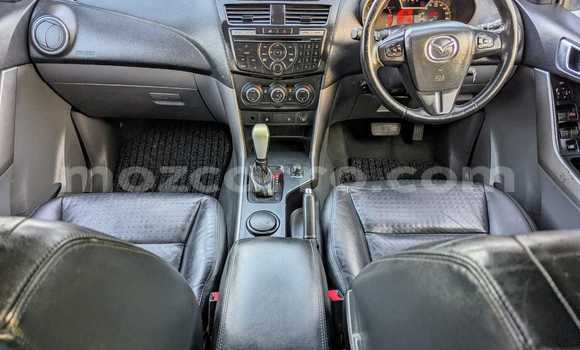 Comprar Usado Mazda BT-50 De outros Carro em Maputo em Maputo Comprar Usado Mazda BT-50 De outros Carro em Maputo em Maputo