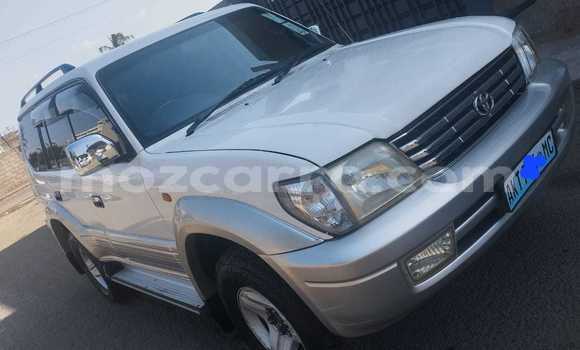 Comprar Usado Toyota Land Cruiser Prado Branco Carro em Maputo em Maputo Comprar Usado Toyota Land Cruiser Prado Branco Carro em Maputo em Maputo