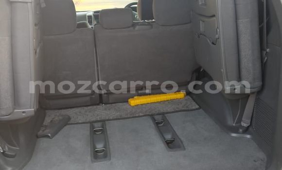 Nunua Ilio tumika Toyota Land Cruiser Prado Fedha Gari ndani ya Maputo nchini Maputo Nunua Ilio tumika Toyota Land Cruiser Prado Fedha Gari ndani ya Maputo nchini Maputo