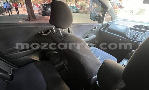 Comprar Usado Honda Fit Azul Carro em Maputo em Maputo Comprar Usado Honda Fit Azul Carro em Maputo em Maputo