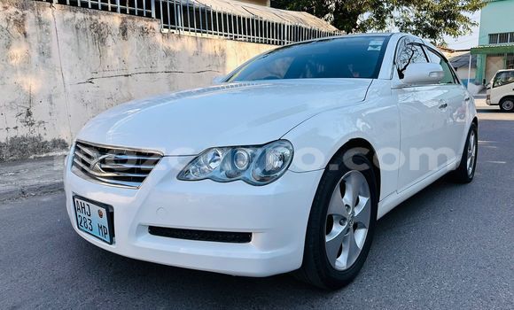 Nunua Ilio tumika Toyota Mark X Nyeupe Gari ndani ya Maputo nchini Maputo Nunua Ilio tumika Toyota Mark X Nyeupe Gari ndani ya Maputo nchini Maputo