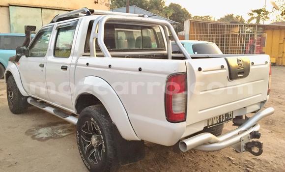 Buy Used Nissan Hardbody White Car in Maputo in Maputo Buy Used Nissan Hardbody White Car in Maputo in Maputo