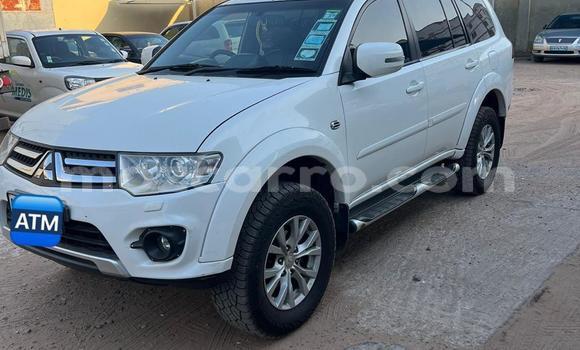 Nunua Ilio tumika Mitsubishi Triton Nyeupe Gari ndani ya Maputo nchini Maputo Nunua Ilio tumika Mitsubishi Triton Nyeupe Gari ndani ya Maputo nchini Maputo