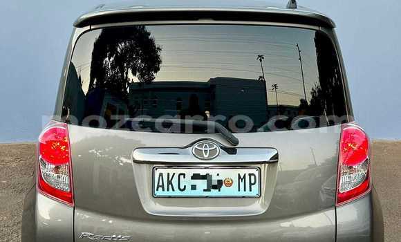 Nunua Ilio tumika Toyota Ractis Brown Gari ndani ya Maputo nchini Maputo Nunua Ilio tumika Toyota Ractis Brown Gari ndani ya Maputo nchini Maputo