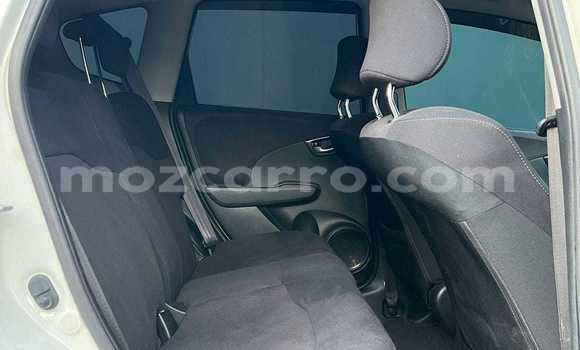 Comprar Usado Honda Fit Branco Carro em Maputo em Maputo Comprar Usado Honda Fit Branco Carro em Maputo em Maputo