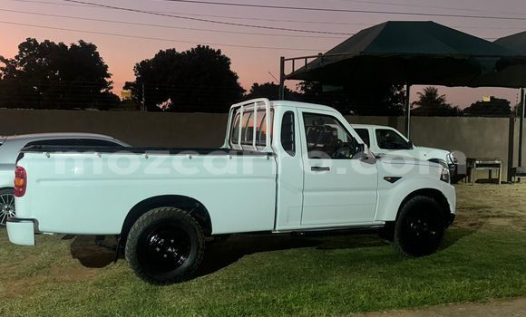 Nunua Ilio tumika Mahindra Marshal Nyeupe Gari ndani ya Maputo nchini Maputo Nunua Ilio tumika Mahindra Marshal Nyeupe Gari ndani ya Maputo nchini Maputo