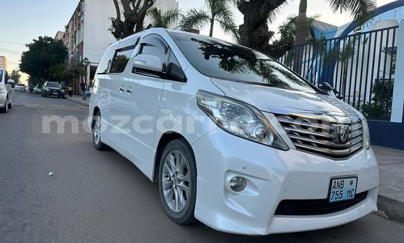 Comprar Usado Toyota Alphard Branco Carro em Maputo em Maputo Comprar Usado Toyota Alphard Branco Carro em Maputo em Maputo