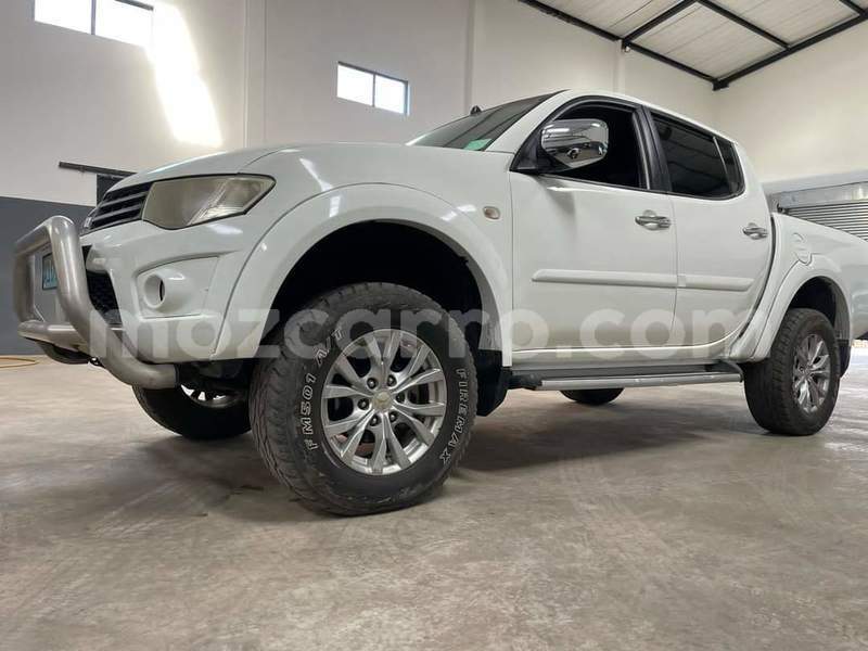 Big with watermark mitsubishi triton maputo maputo 27850