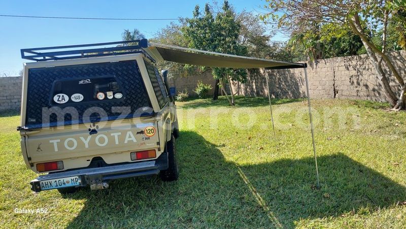 Big with watermark toyota land cruiser maputo maputo 27851