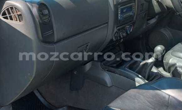 Comprar Usado Isuzu KB De outros Carro em Maputo em Maputo Comprar Usado Isuzu KB De outros Carro em Maputo em Maputo