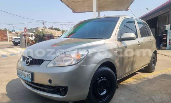 Tenga Tsaru Mazda Demio Zvimwe Mota in Maputo in Maputo
