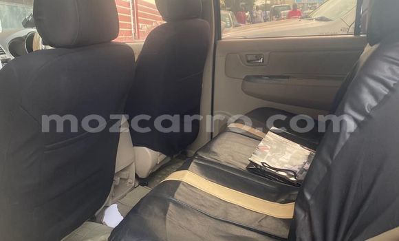 Nunua Ilio tumika Toyota Fortuner Nyingine Gari ndani ya Maputo nchini Maputo Nunua Ilio tumika Toyota Fortuner Nyingine Gari ndani ya Maputo nchini Maputo